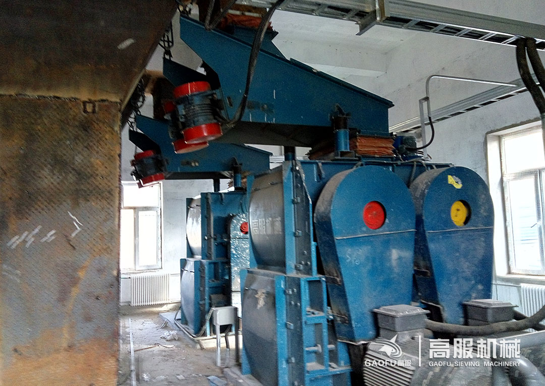 齿辊破碎机的特点 齿辊破碎机的特点