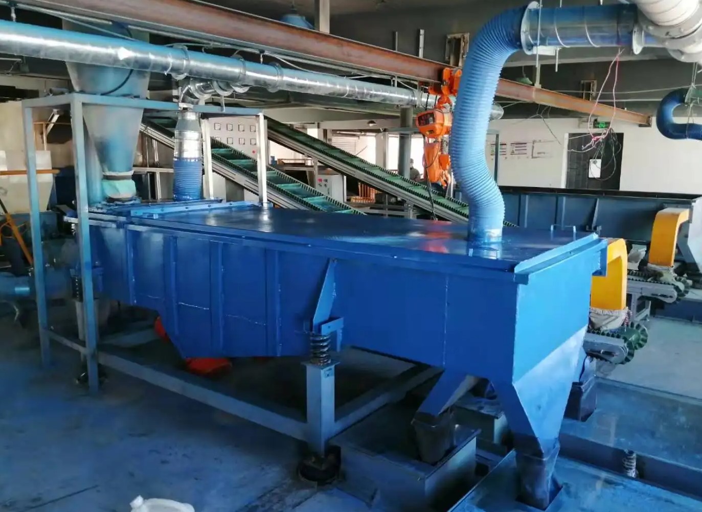 振动筛运行过程中的慢下料问题有解决方案吗？